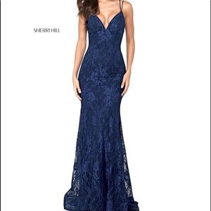 Beautiful BRAND NEW never been worn Sherri Hill gown.. sz 4